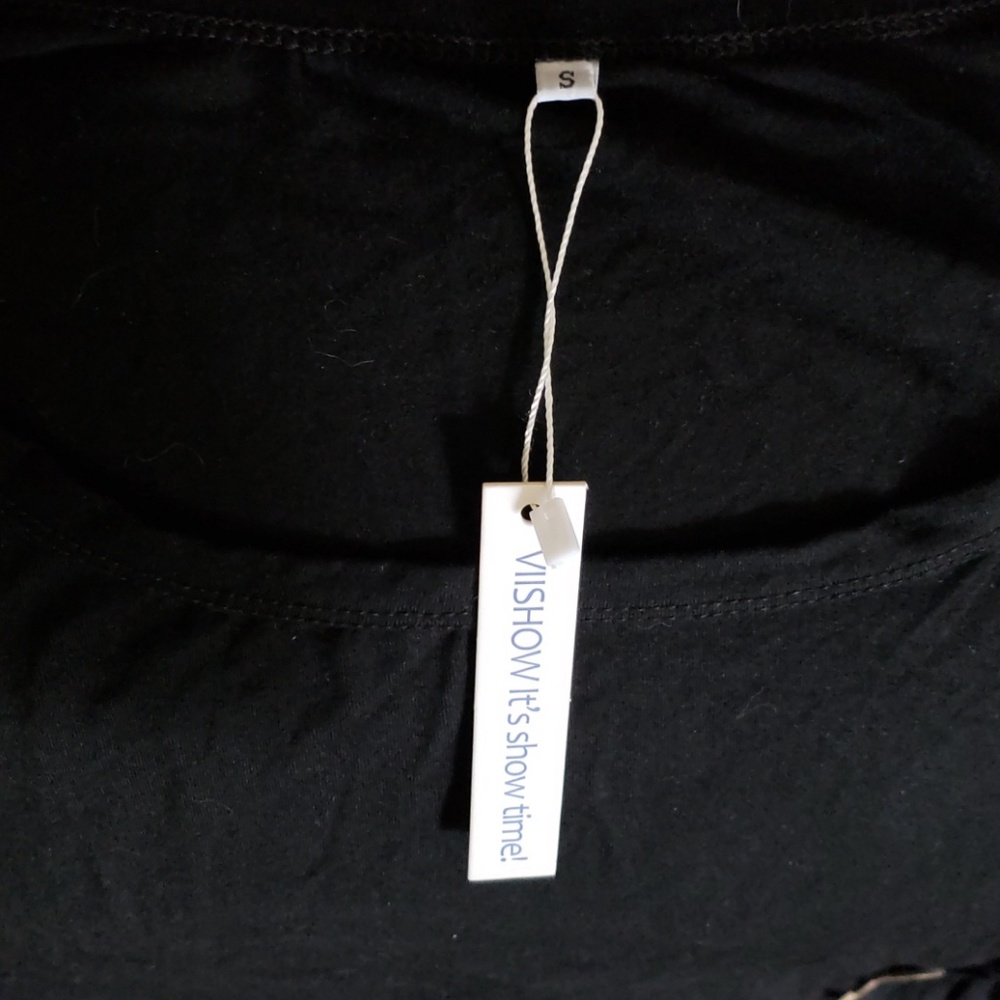 Black shirt - Picture 2 of 2